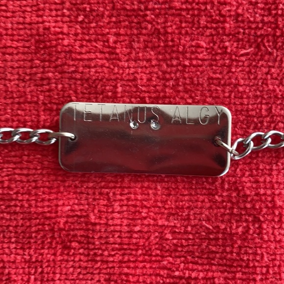 TETANUS ALLERGY BRACELET (medical) - Picture 3 of 9